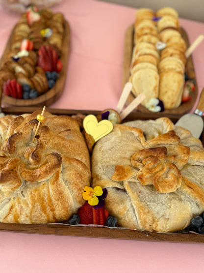 Baked brie tray