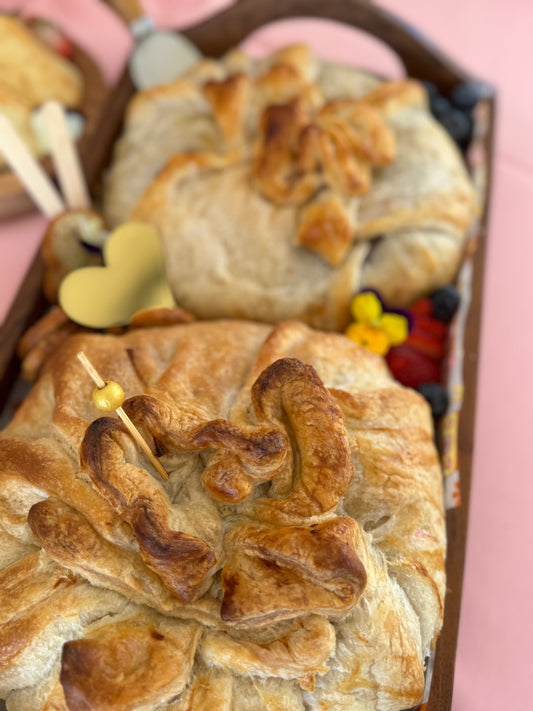 Baked brie tray